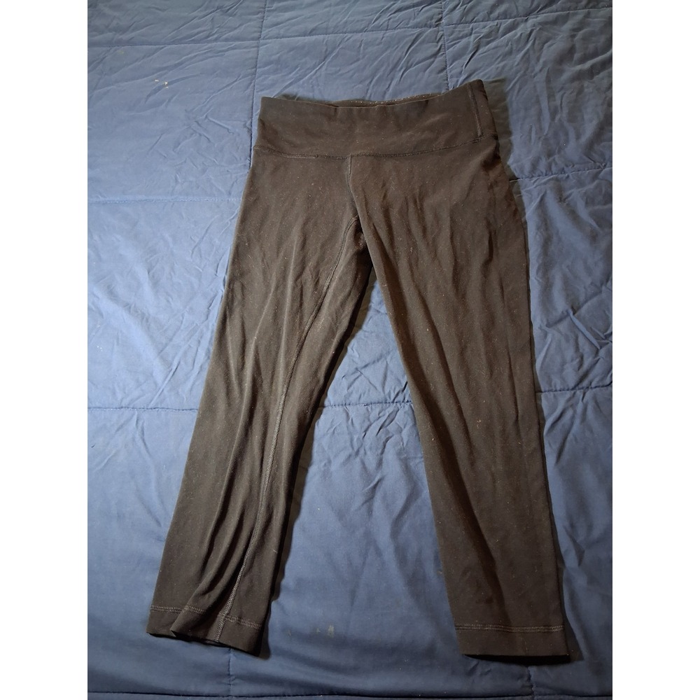 Lululemon Black Cropped High Rise‎ Athletic Leggings Size 4 Yoga Gym Workout